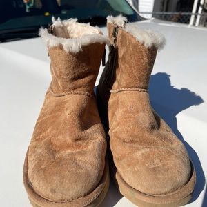 Womens short UGGs